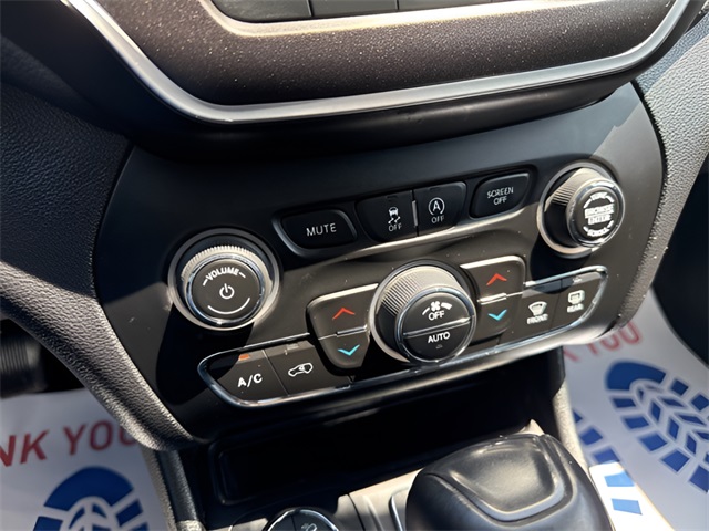 2020 Jeep Cherokee
