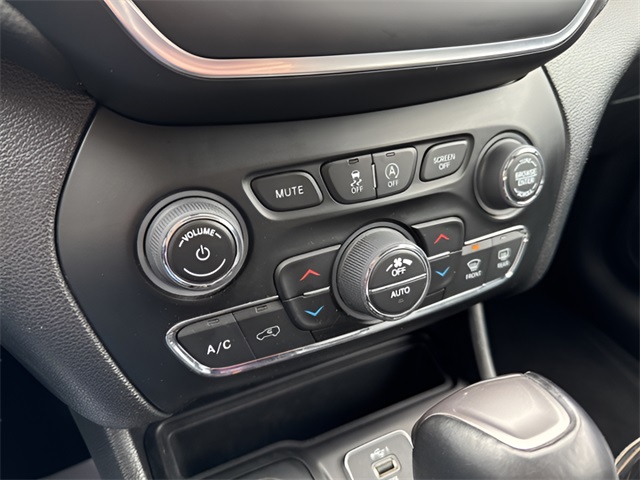 2023 Jeep Cherokee