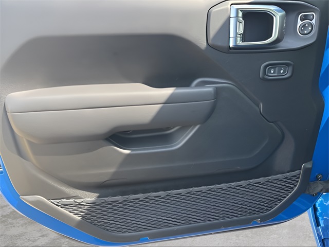 2025 Jeep Wrangler