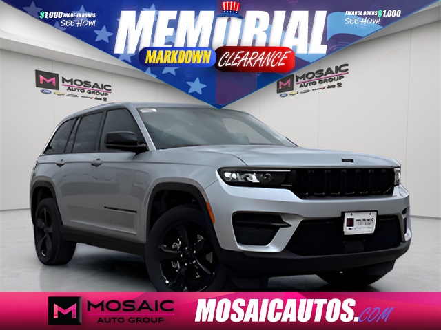 New 2025 Jeep Grand Cherokee Laredo SUVs