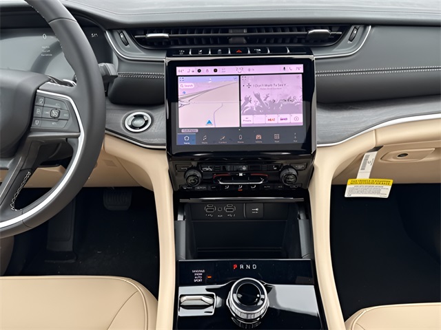 2025 Jeep Grand Cherokee