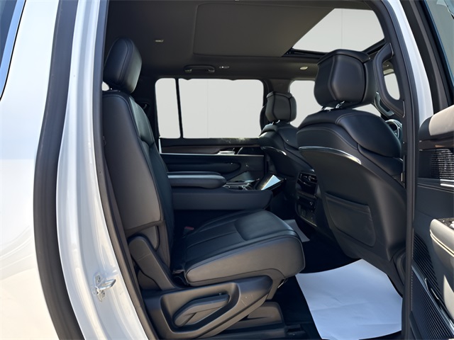 2024 Grand Wagoneer L Grand Wagoneer L