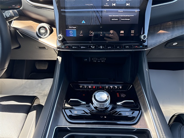 2024 Grand Wagoneer L Grand Wagoneer L