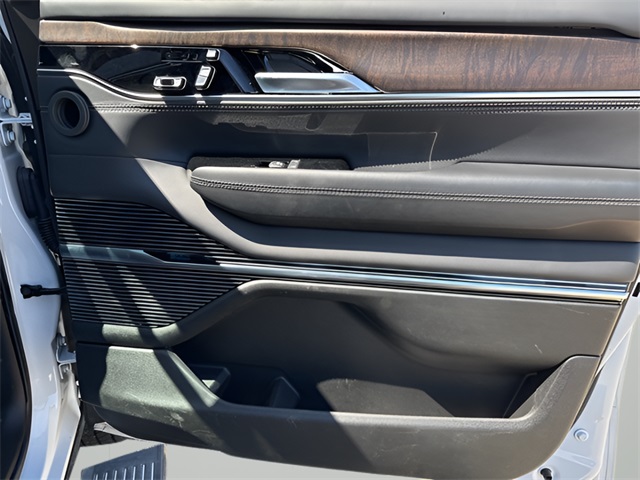 2024 Grand Wagoneer L Grand Wagoneer L