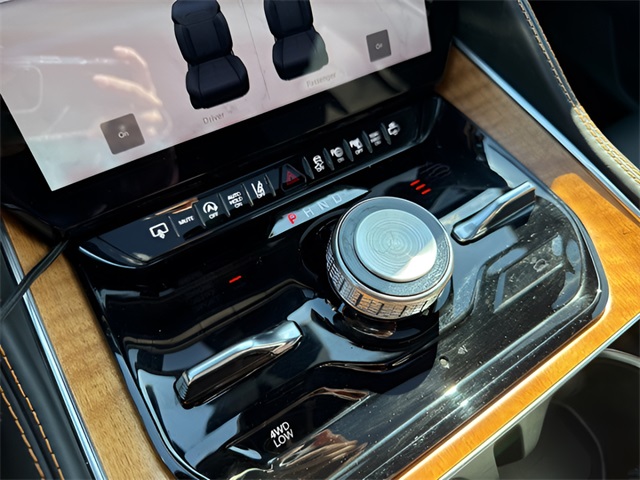 2024 Grand Wagoneer L Grand Wagoneer L