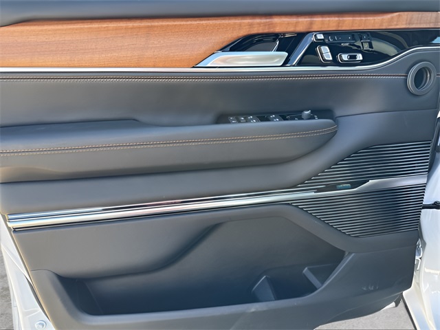 2024 Grand Wagoneer L Grand Wagoneer L
