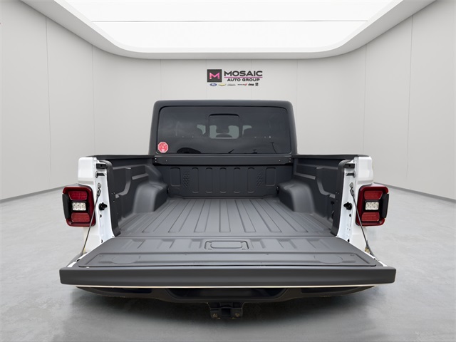 2024 Jeep Gladiator