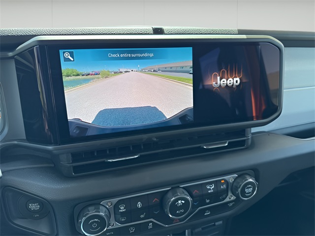 2025 Jeep Gladiator