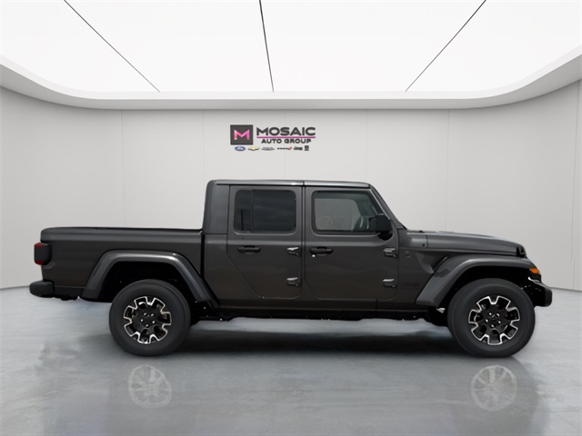 2025 Jeep Gladiator