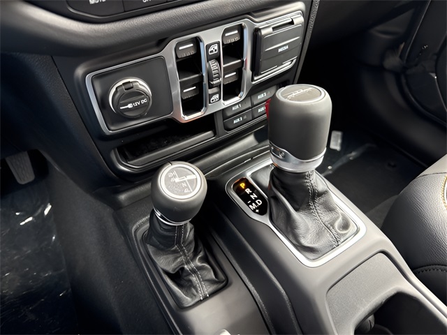 2025 Jeep Gladiator