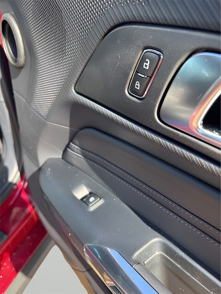 2025 Ford Mustang