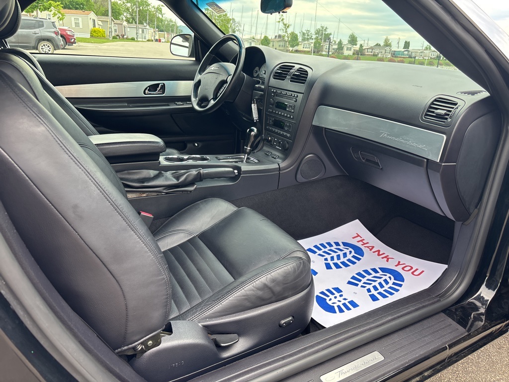 2003 Ford Thunderbird