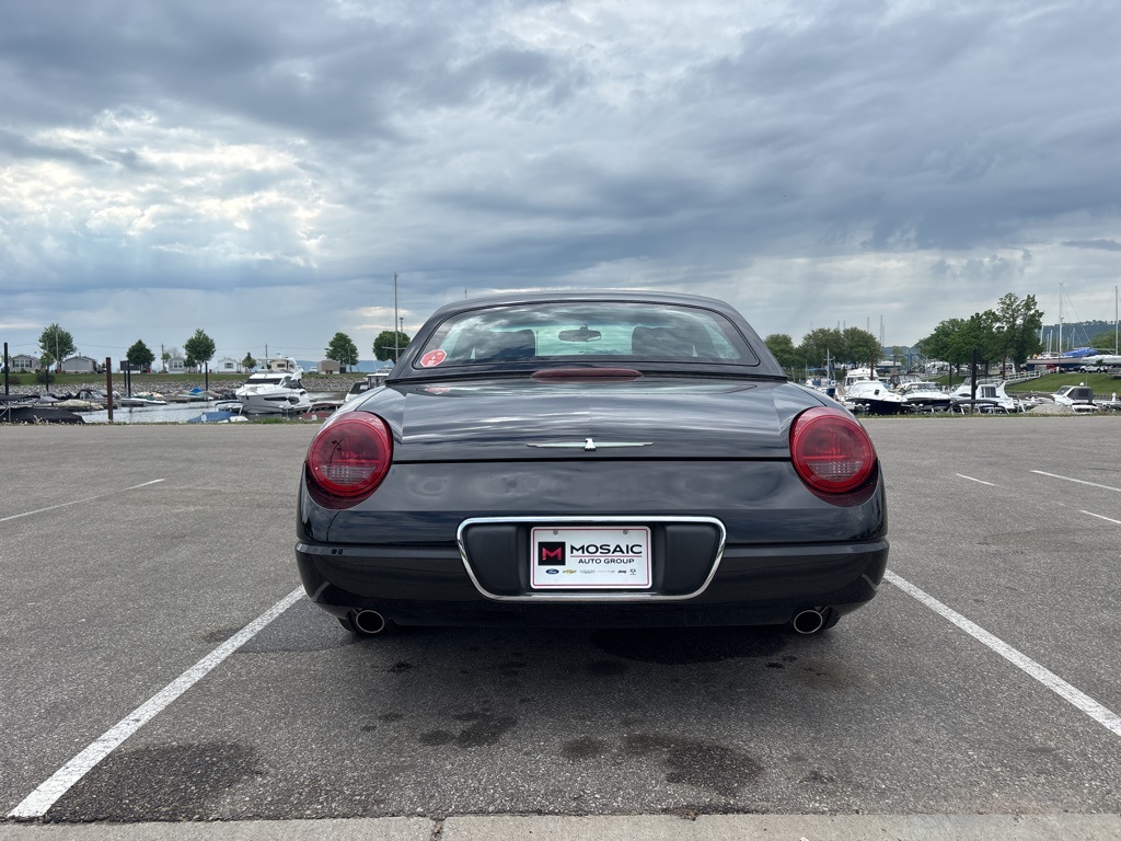 2003 Ford Thunderbird