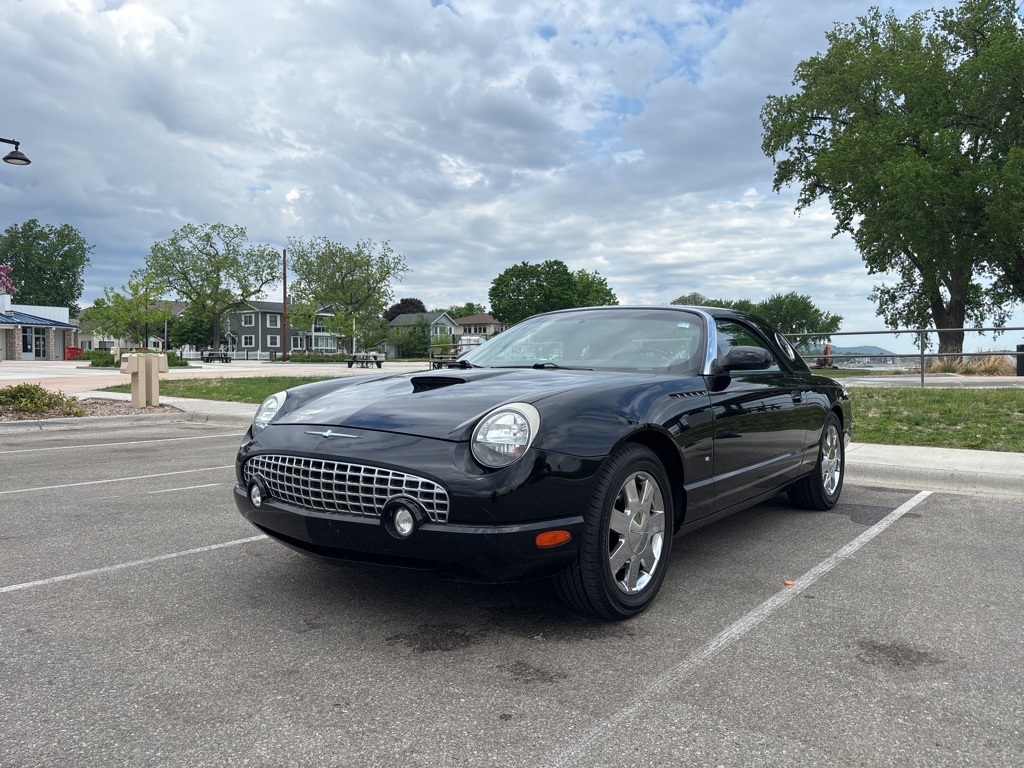 2003 Ford Thunderbird