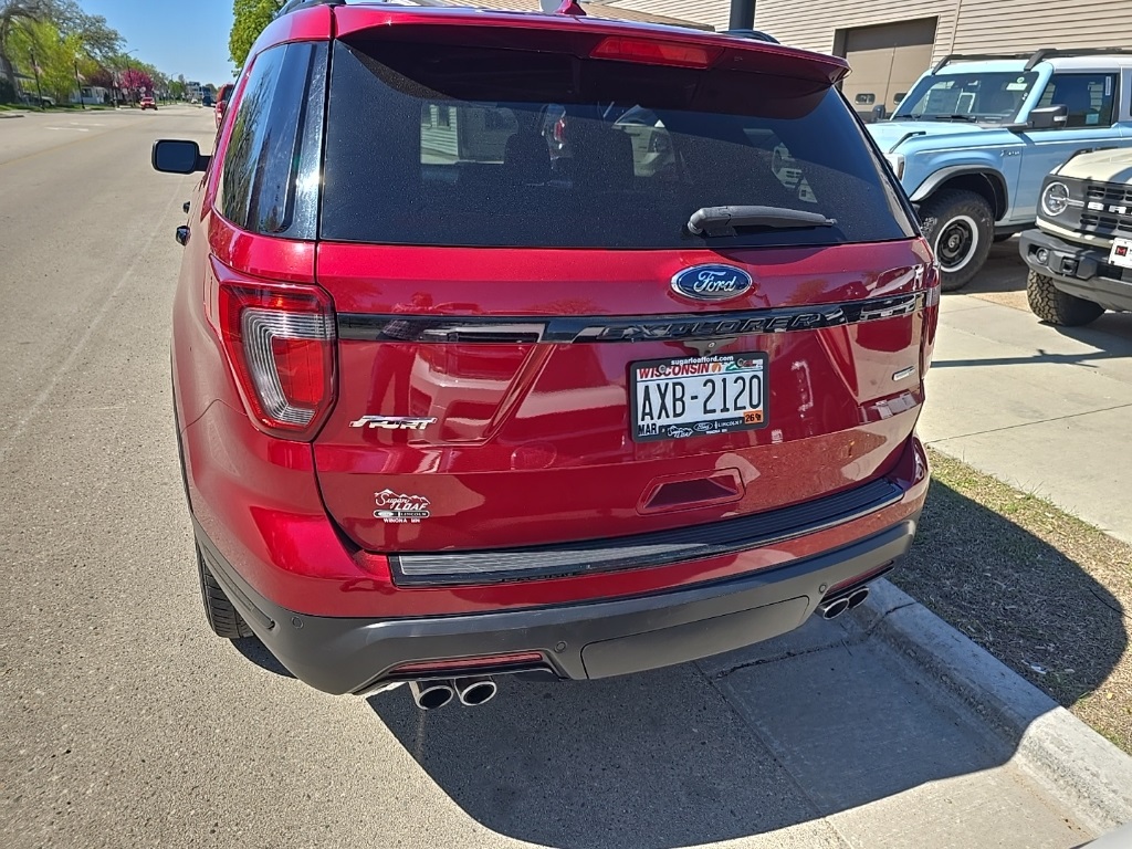 2018 Ford Explorer