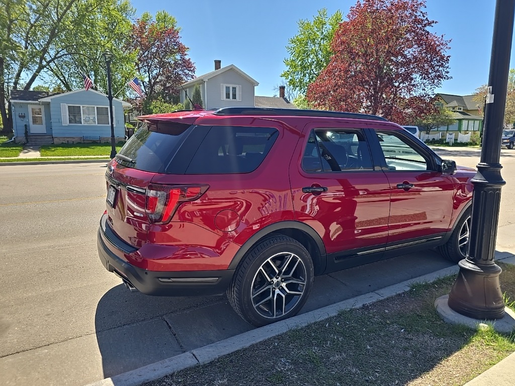 2018 Ford Explorer