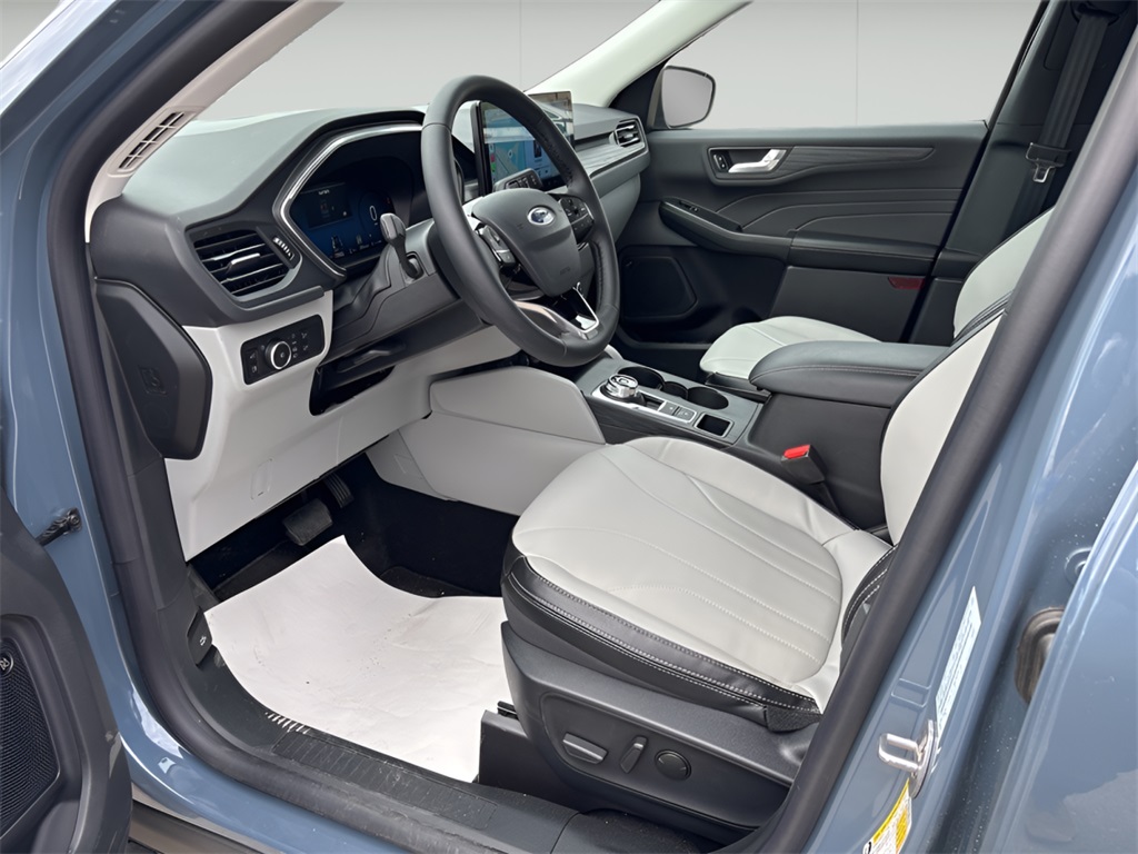 2025 Ford Escape Plug-In Hybrid