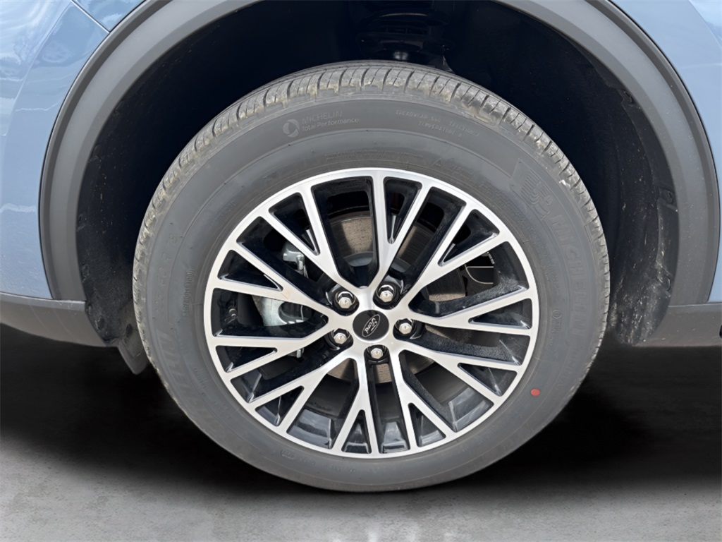 2025 Ford Escape Plug-In Hybrid