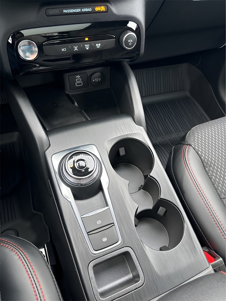 2025 Ford Escape Hybrid
