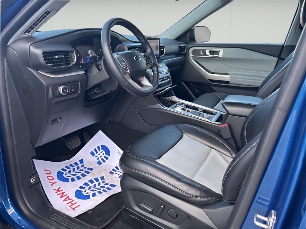 2022 Ford Explorer