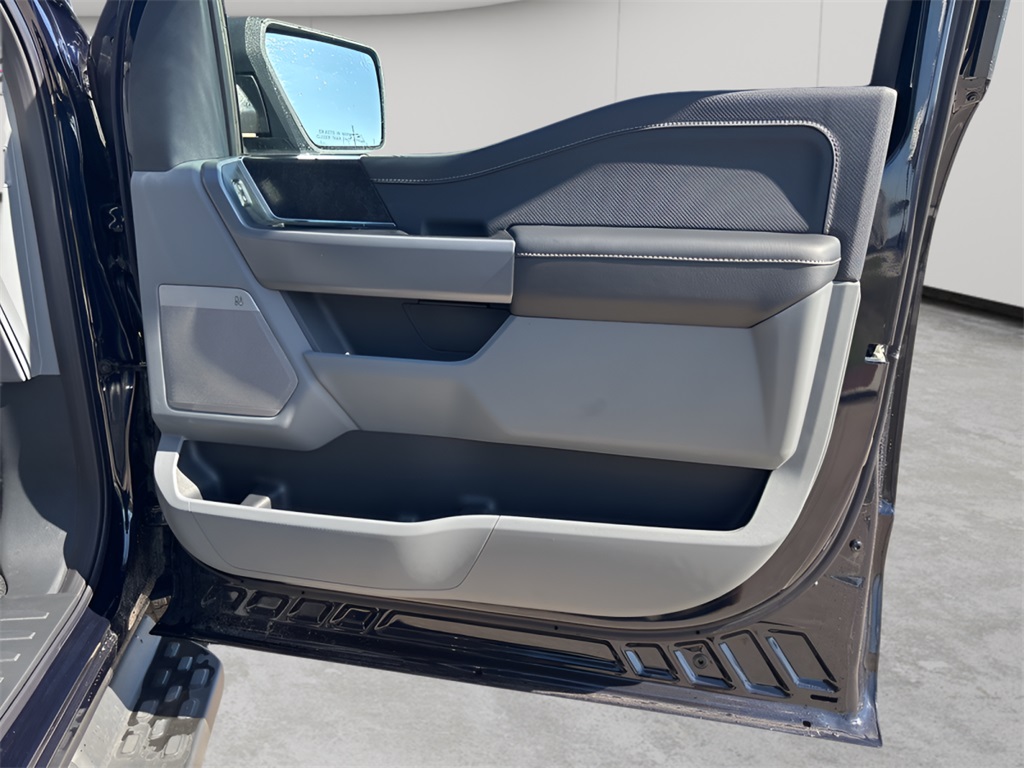 2025 Ford F-150 Lightning