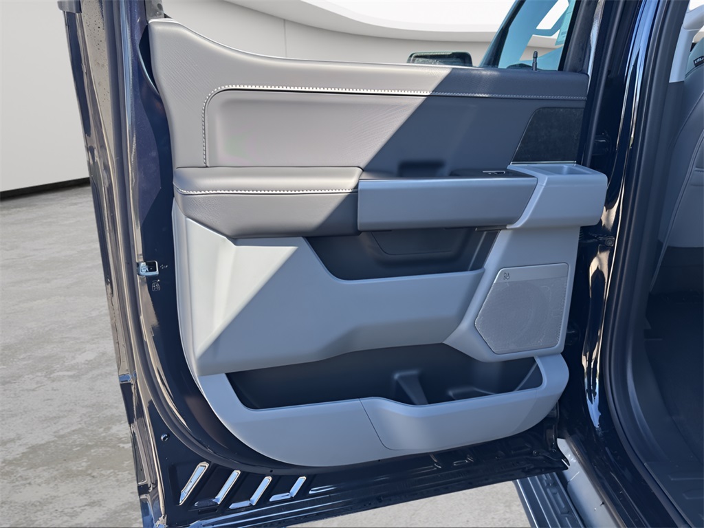 2025 Ford F-150 Lightning