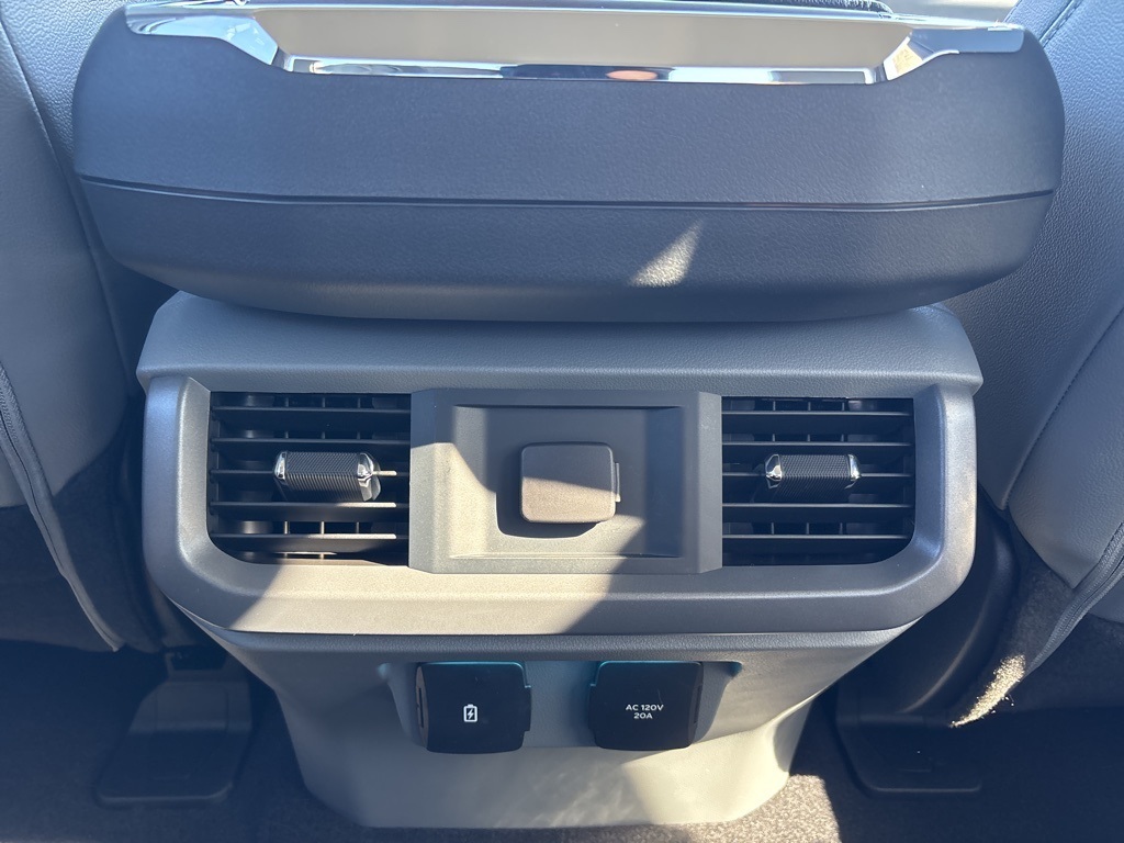 2025 Ford F-150 Lightning