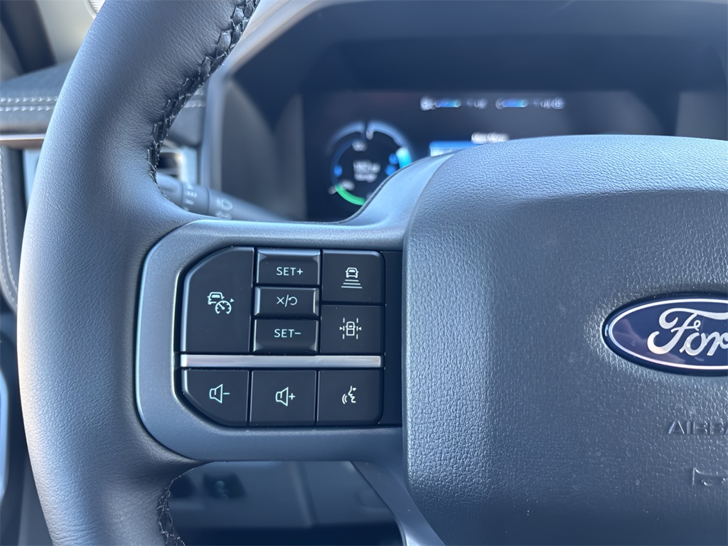 2025 Ford F-150 Lightning