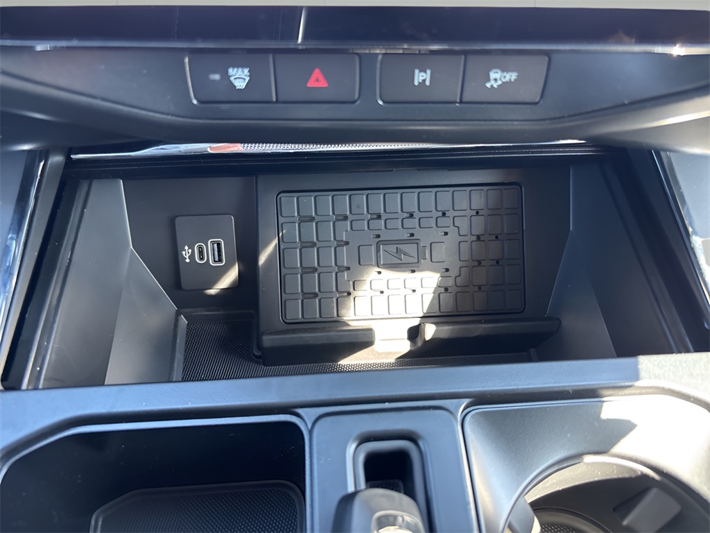 2025 Ford F-150 Lightning