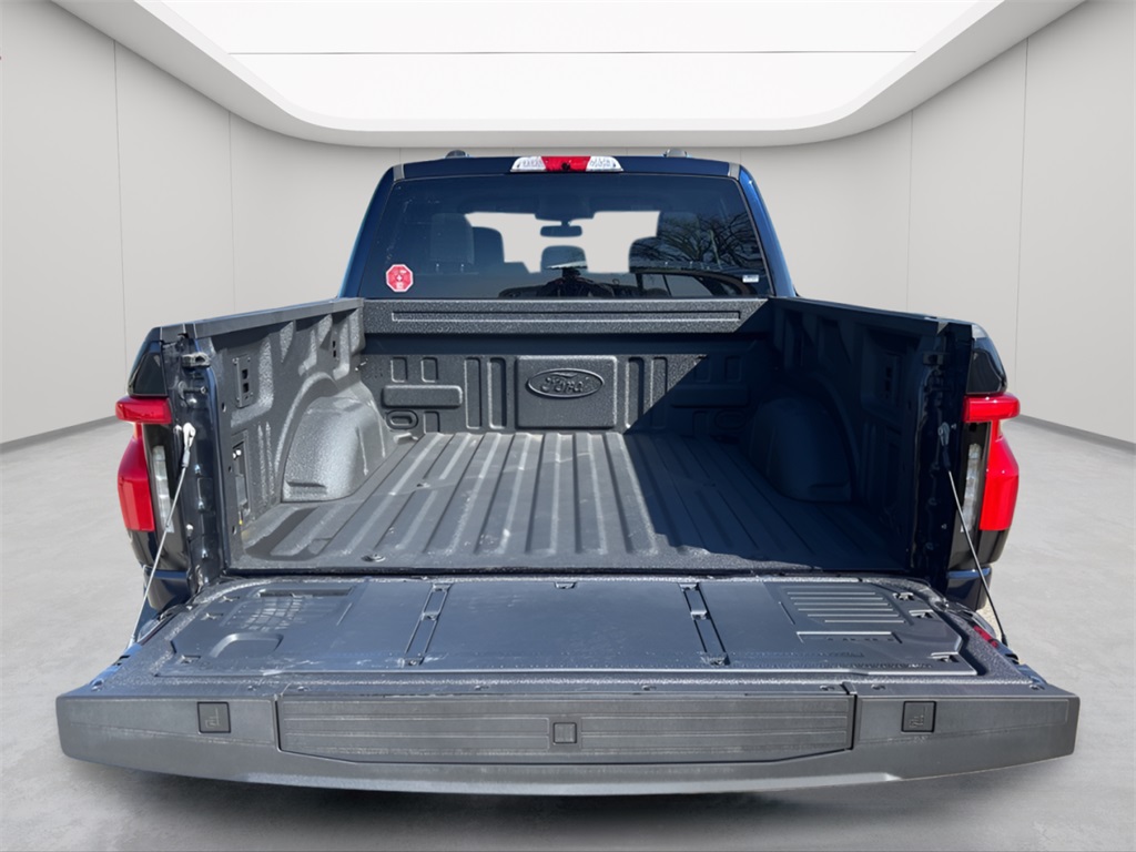 2025 Ford F-150 Lightning