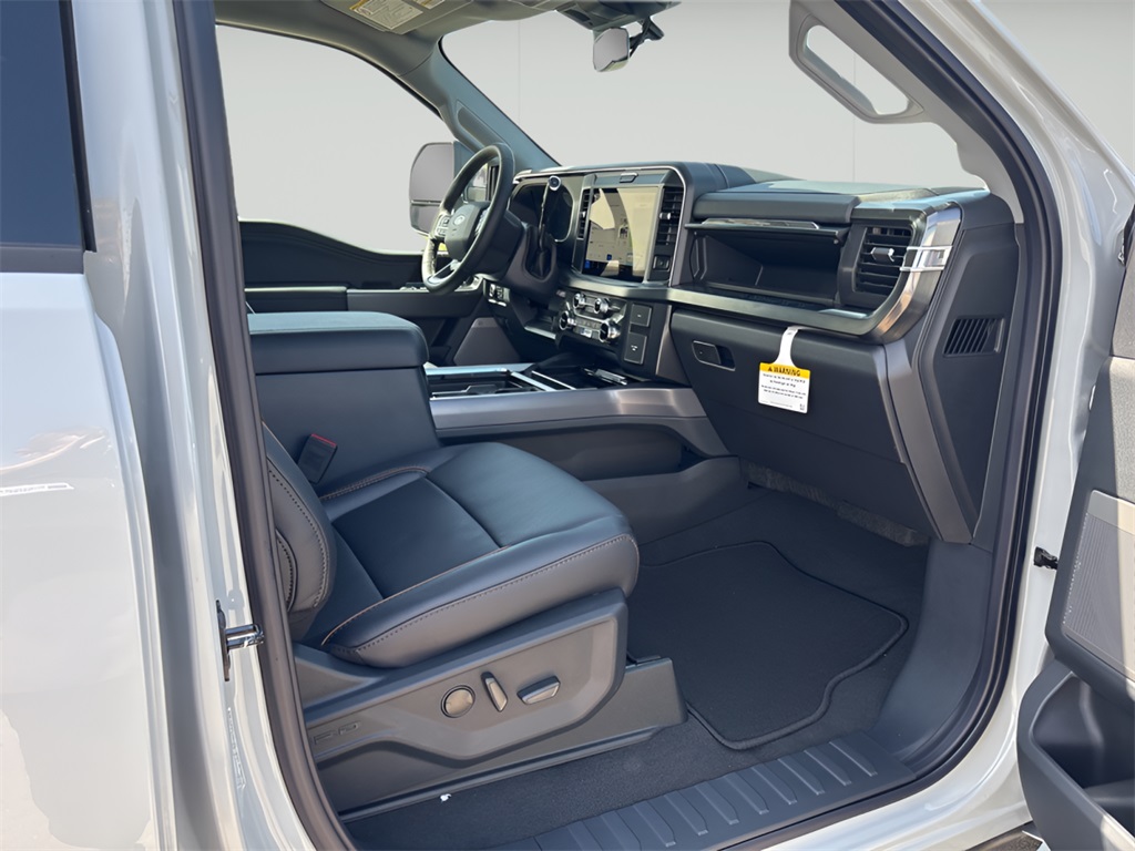 2025 Ford F-350SD