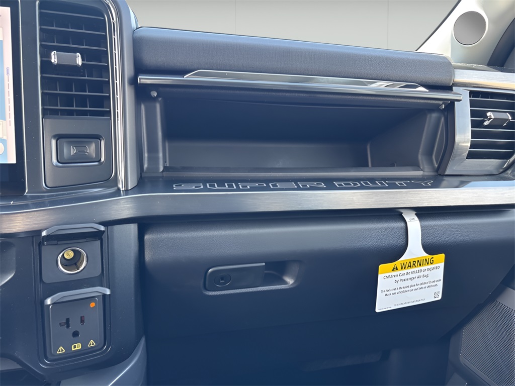 2025 Ford F-350SD