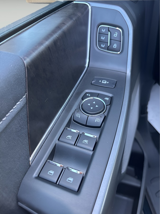 2025 Ford F-350SD