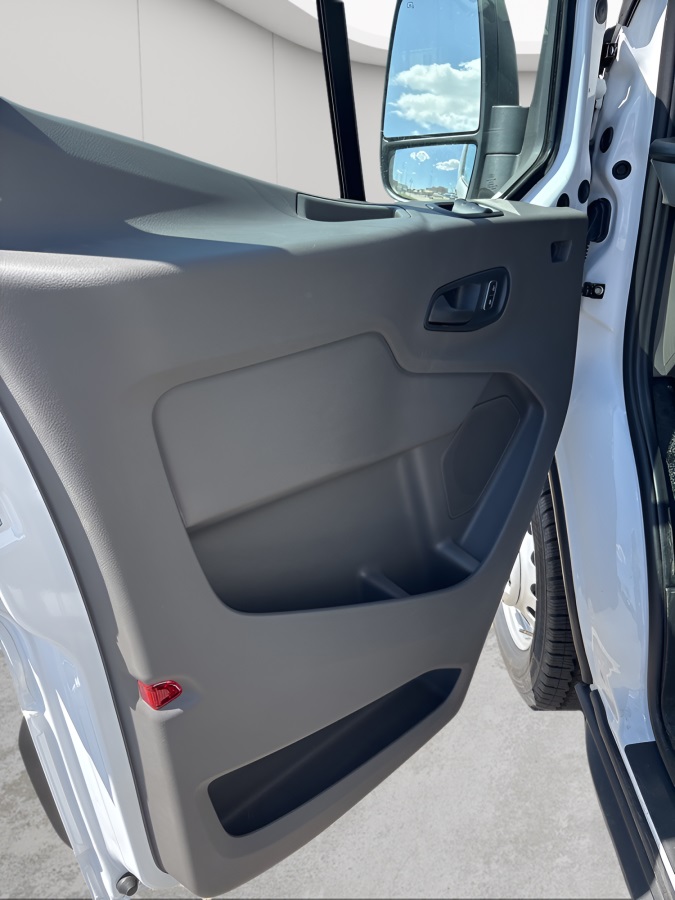 2025 Ford Transit-350