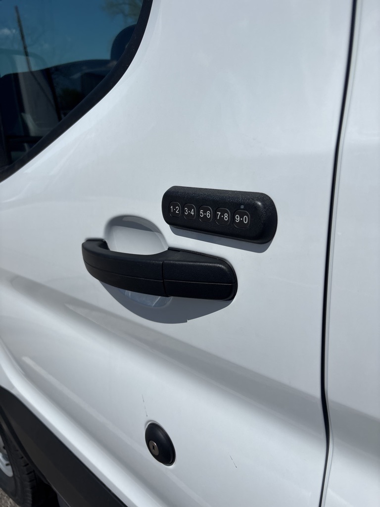 2025 Ford Transit-350