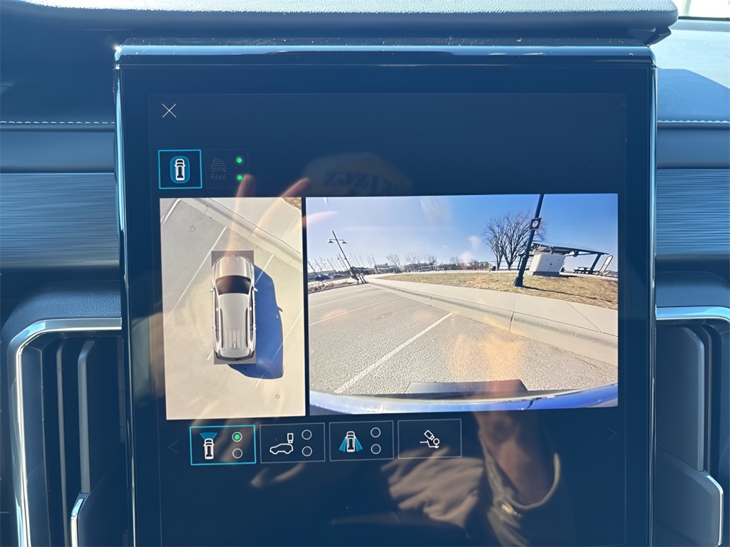 2024 GMC Acadia