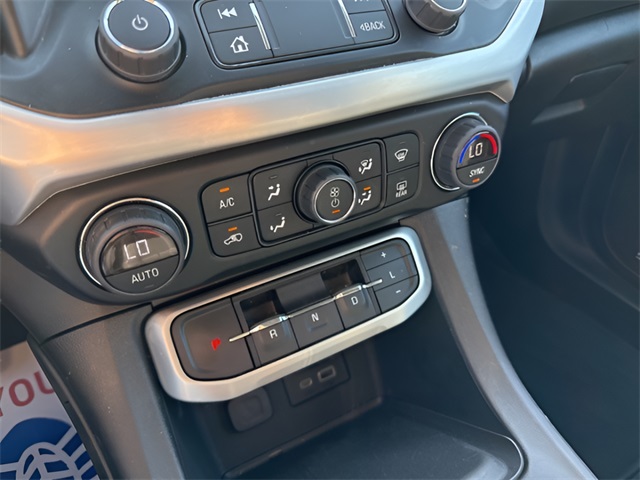 2023 GMC Acadia