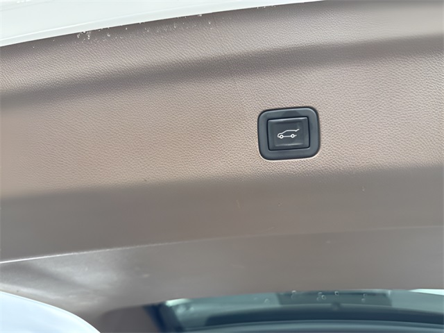 2023 GMC Yukon