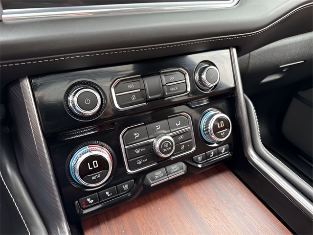 2024 GMC Yukon