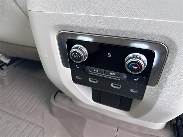 2024 GMC Yukon XL