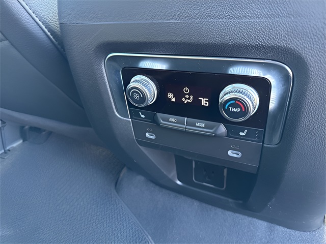 2024 GMC Yukon XL