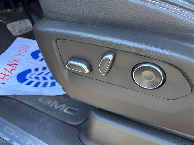 2024 GMC Yukon XL
