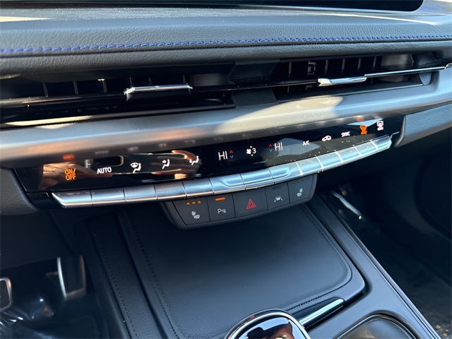 2024 Cadillac XT4