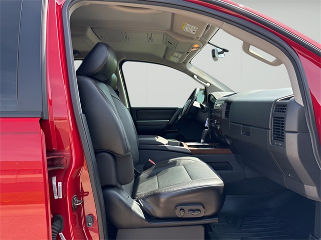 2012 Nissan Titan