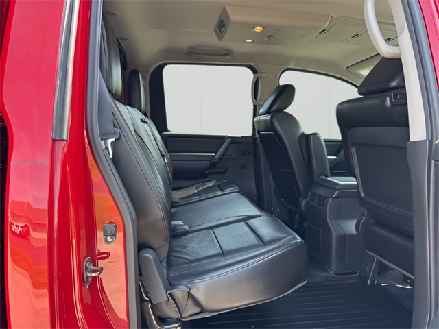 2012 Nissan Titan