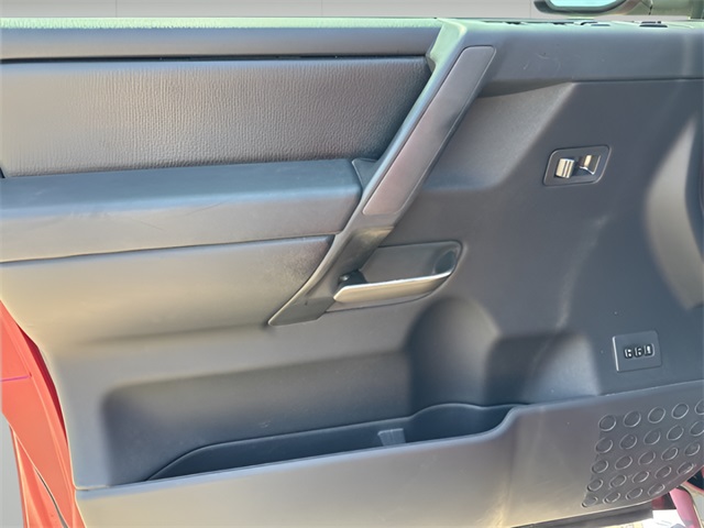 2012 Nissan Titan