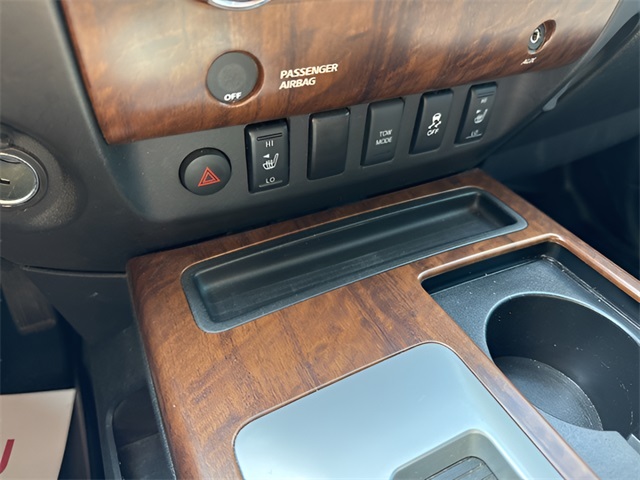 2012 Nissan Titan