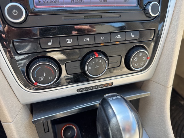 2013 Volkswagen Passat