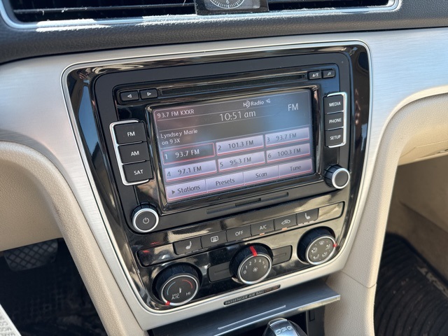 2013 Volkswagen Passat