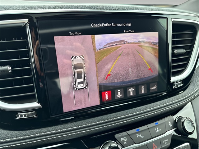 2025 Chrysler Pacifica Hybrid